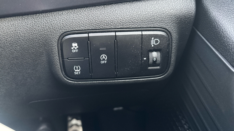 Hyundai BAYON 1.0 TGDi 48V MHEV SE Connect 5dr Petrol Hatchback